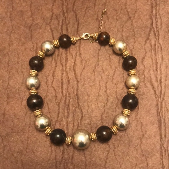 Vintage Jewelry Lot of Two Beaded Necklaces - Picture 3 of 4